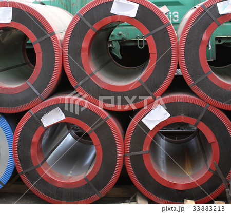 Rolled galvanized steel with polymer coating Rolled galvanized steel with polymer coating 33883213
