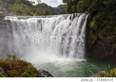 十分瀑布(台湾-十分) 33886414