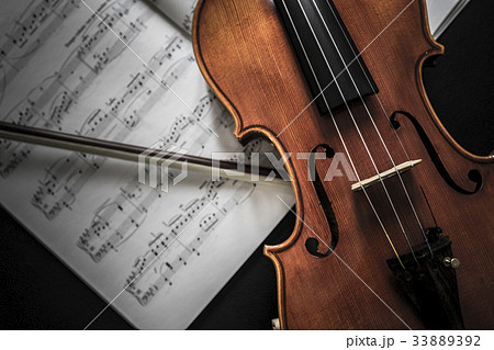 バイオリン 33889392