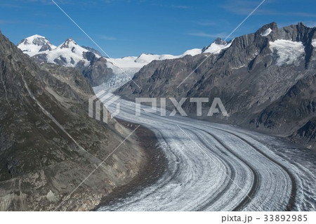 Swiss Mountains  33892985