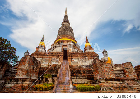 wat yai chai mongkol temple in ayutthaya thailand 33895449