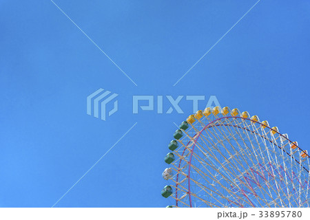 横浜　みなとみらい　観覧車 33895780
