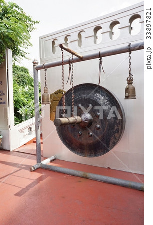 Bell in Wat Saket（ワット・サケットの鐘） 33897821