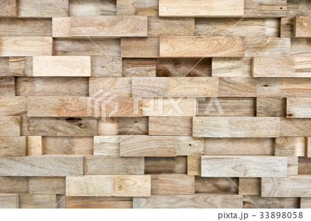 layer of wood plank arranged as a wall 33898058