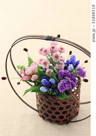 秋の草花アレンジ 33898519