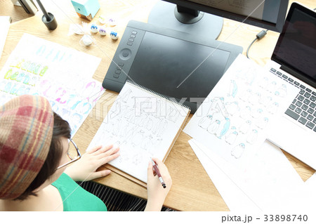 イラスト クリエイティブ オフィス イラスト クリエイティブ オフィス 33898740