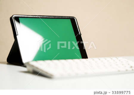 タブレットとキーボード タブレットとキーボード 33899775