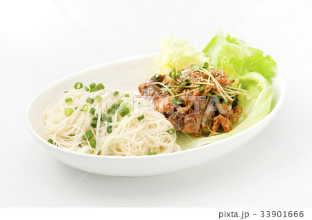 油そーめんとさば缶のキムチ和え 33901666