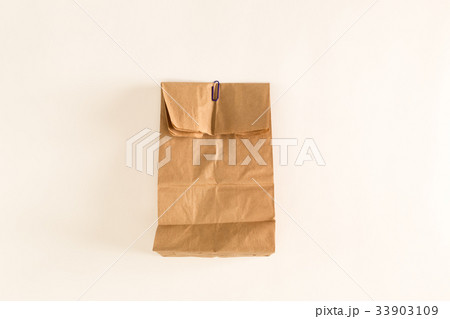 Brown paper bag Brown paper bag 33903109