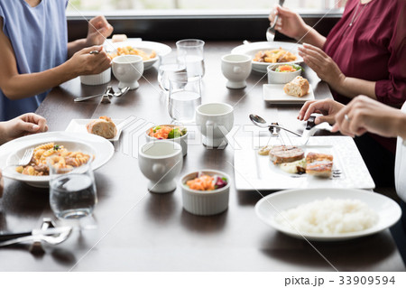 女子会イメージ 女子会イメージ 33909594