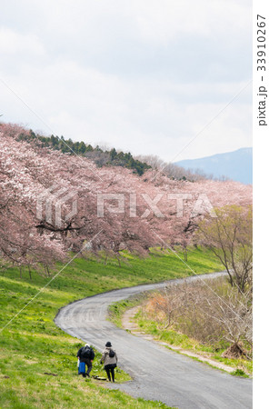 View of shiroishi river funaoka japan  33910267