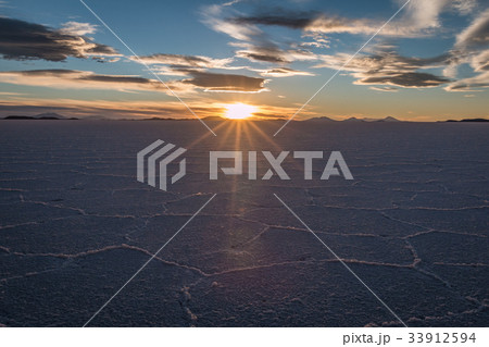 Sunset in Salar Uyuni Bolivia 33912594