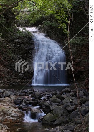 日光市　龍王峡　竪琴の滝 33913620