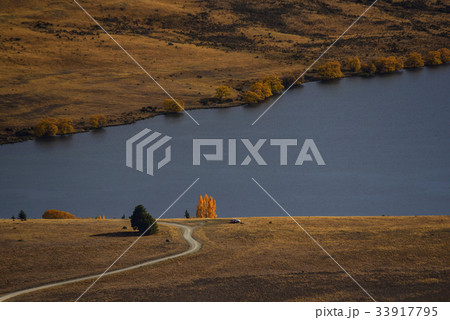 Nice shot from viewpoint of Lake Alexandrina Nice shot from viewpoint of Lake Alexandrina 33917795