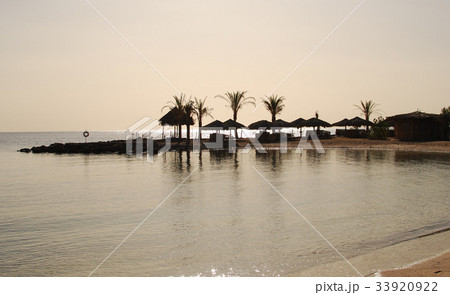beach beach 33920922