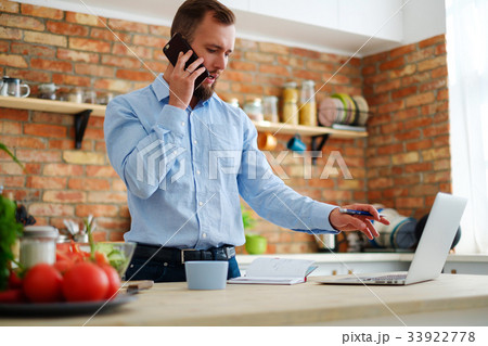Man making order in online shop Man making order in online shop 33922778
