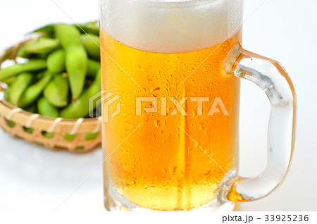 生ビール ビールジョッキ ビアジョッキ 生中のイメージ アルコールドリンク の写真素材