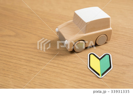 初心者マークと車 33931335