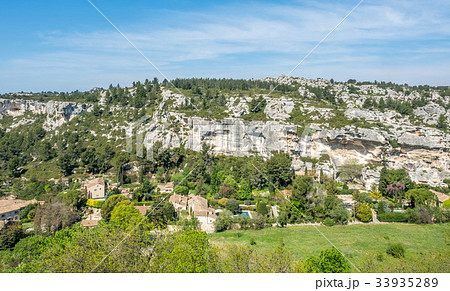Landscape view from Les Baux-de-provence 33935289
