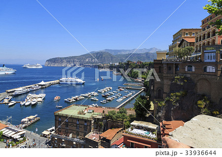 ソレント クルーズ イタリアの 33936644