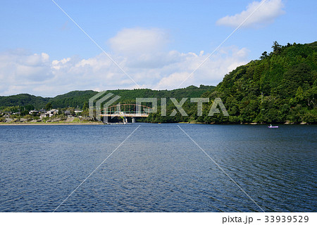 亀山ダム　千葉県君津市　亀山湖畔公園 33939529