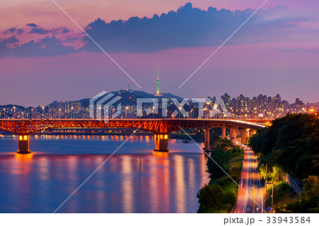Korea,Seoul at night, South Korea city skyline Korea,Seoul at night, South Korea city skyline 33943584