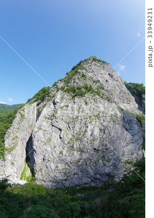 新潟 糸魚川の山 明星山南壁 全山石灰岩の山 ロッククライミングの名所 小滝川ヒスイ峡ジオサイト 新潟 糸魚川の山 明星山南壁 全山石灰岩の山 ロッククライミングの名所 小滝川ヒスイ峡ジオサイト 33949231