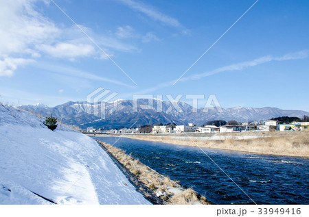 天竜川の冬景色 33949416
