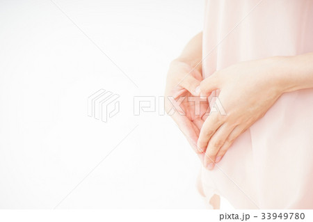妊娠した女性 33949780