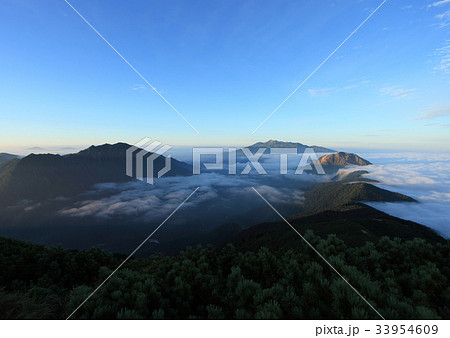 丸山から西穂高独標区間の風景 丸山から西穂高独標区間の風景 33954609