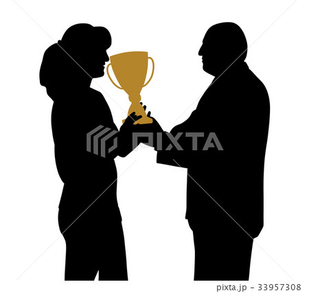Female winner receiving trophy 33957308