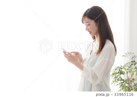 若い女性 若い女性 33965116