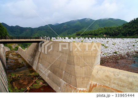 南相木ダムと南相木川 33965444