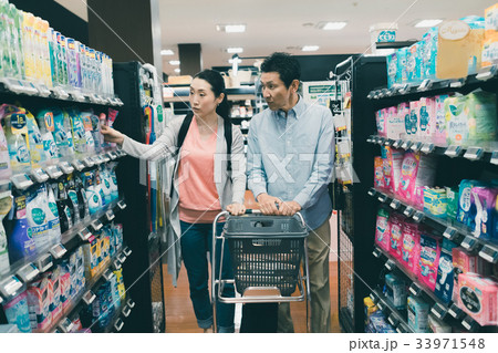 supermarket supermarket 33971548