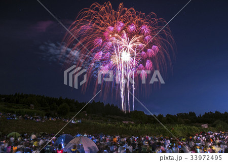 【新潟県】片貝まつりの花火　浅原神社秋季例大祭奉納大煙火　 33972495