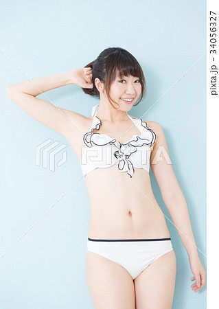 水着の女性 水着の女性 34056327