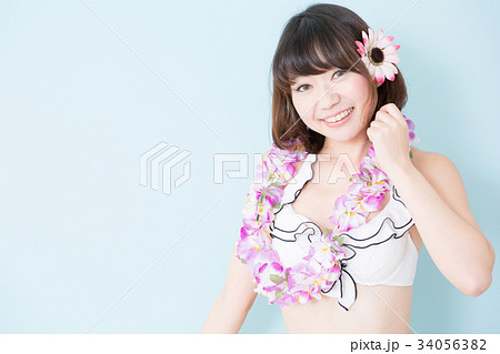水着の女性　 34056382