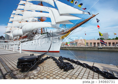 日本丸・総帆展帆 34060731