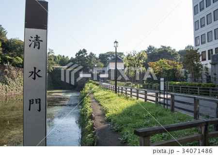 北の丸公園清水門の写真素材