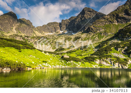 View of the Gasienicowa valley and Zielony Staw View of the Gasienicowa valley and Zielony Staw 34107013