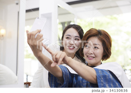 50代 ５０代 美容室 34130636