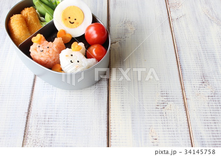 うさぎとお月さまのお弁当 34145758