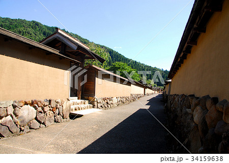 朝倉遺跡の復原した町屋の風景 34159638