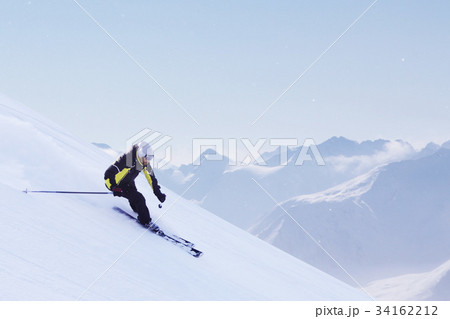 Skier in high mountains 34162212