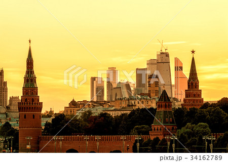 View of Moscow Kremlin and Moscow-city at sunset 34162789