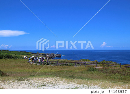 晴天の沖縄万座毛 34168937