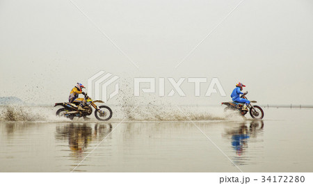 飲みないビーチ 激写 バイク 34172280