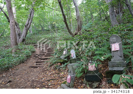 札幌　円山登山道（八十八ｶ所巡り） 34174318