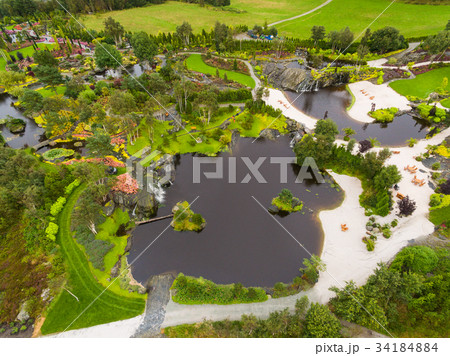 Flor and Flaere garden, aerial view 34184884