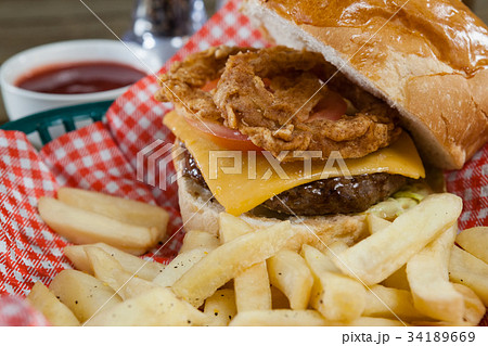 Marinated olives in bowl Marinated olives in bowl 34189669